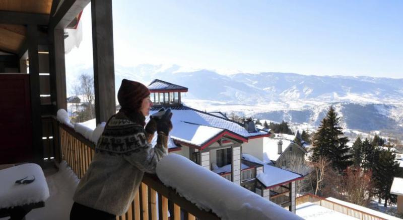 Residence Goelia Le Domaine De Castella Font-Romeu-Odeillo-Via Exterior photo